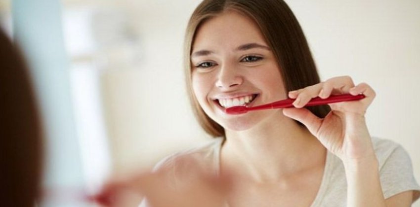 Помогают ли отбеливающие зубные пасты - «Здоровье»