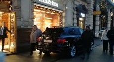 ФотКа дня: сын генпрокурора РФ приехал на шопинг - «Шопинг»