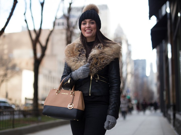 Нелепо и немодно: 7 устаревших зимних вещей, которые носят только россиянки - «Мода»