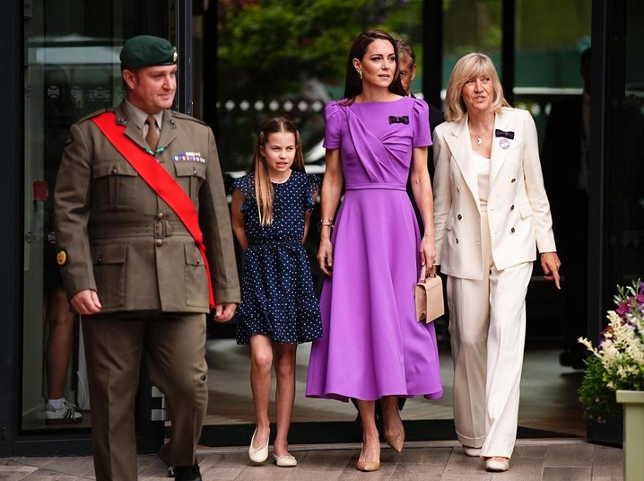 Королевский фиолетовый: 15 стильных платьев в цвете наряда Кейт Миддлтон на Уимблдоне-2024 - «Мода»