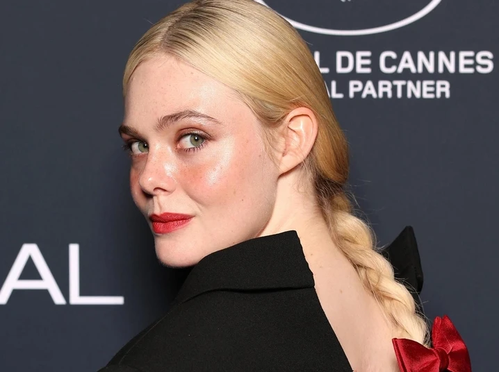 Билет в Голливуд: Фаннинг, Андерсон и L'Oréal Paris поддержали молодых женщин-режиссеров - «Мода»