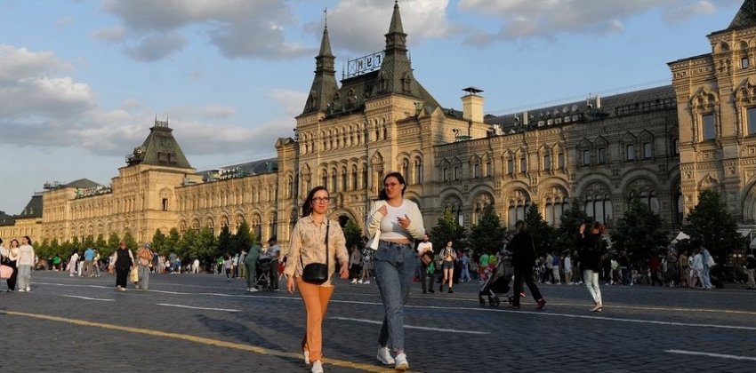 "Уровень жизни в России выше" - «Стиль жизни»